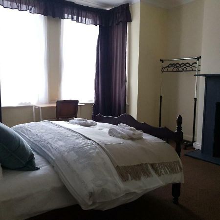 Grandeur Holiday Home, With Free Parking Clacton-on-Sea Zewnętrze zdjęcie